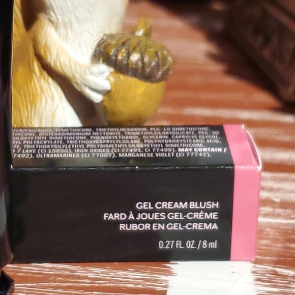 Simply Rosy Gel Cream Blush - Limited Edition - Mary Kay - Picture 3 of 5